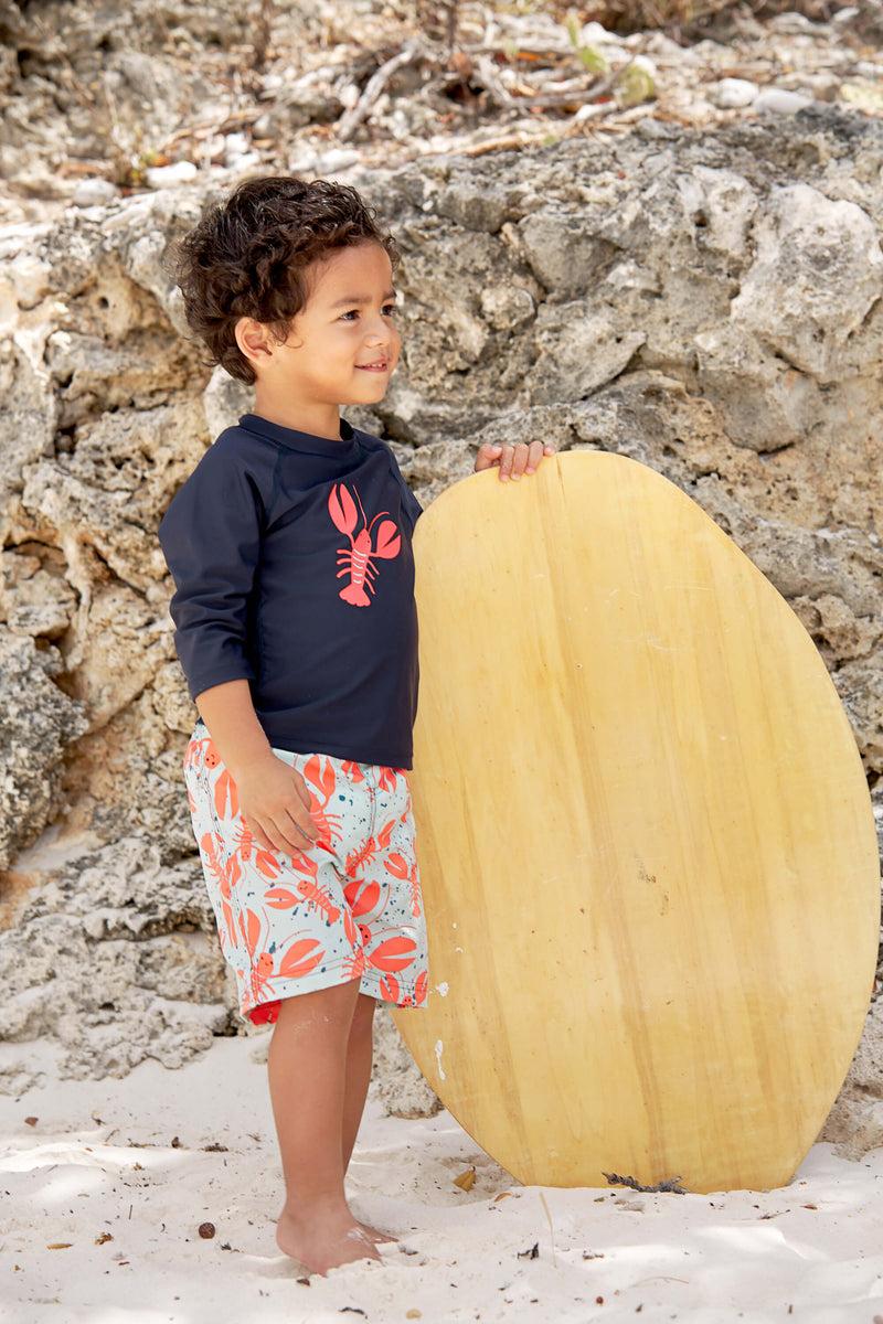 Surfer Boy mit Lobster UV-Shirt von Lässig